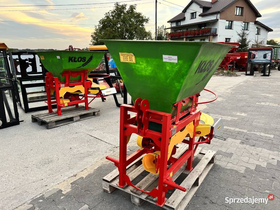 Rozsiewacz na taśmę 300600 lejek KŁOS Motyl Rozsiewacze nawozów lubelskie Wisznice sprzedam
