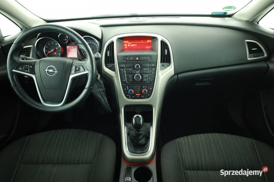 Opel Astra 14 T klimatyzacja Piaseczno