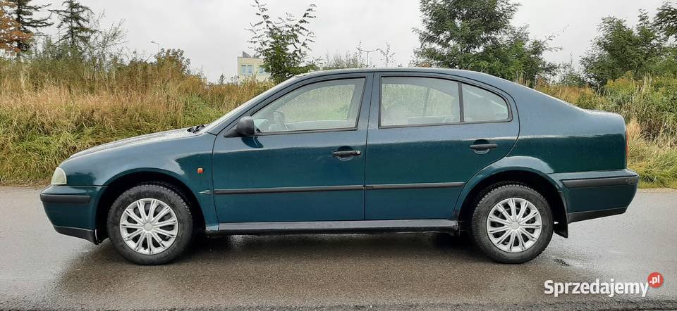 Skoda Octavia 16 8v benzyna 2000r Nowe OC Tanio Rzeszów