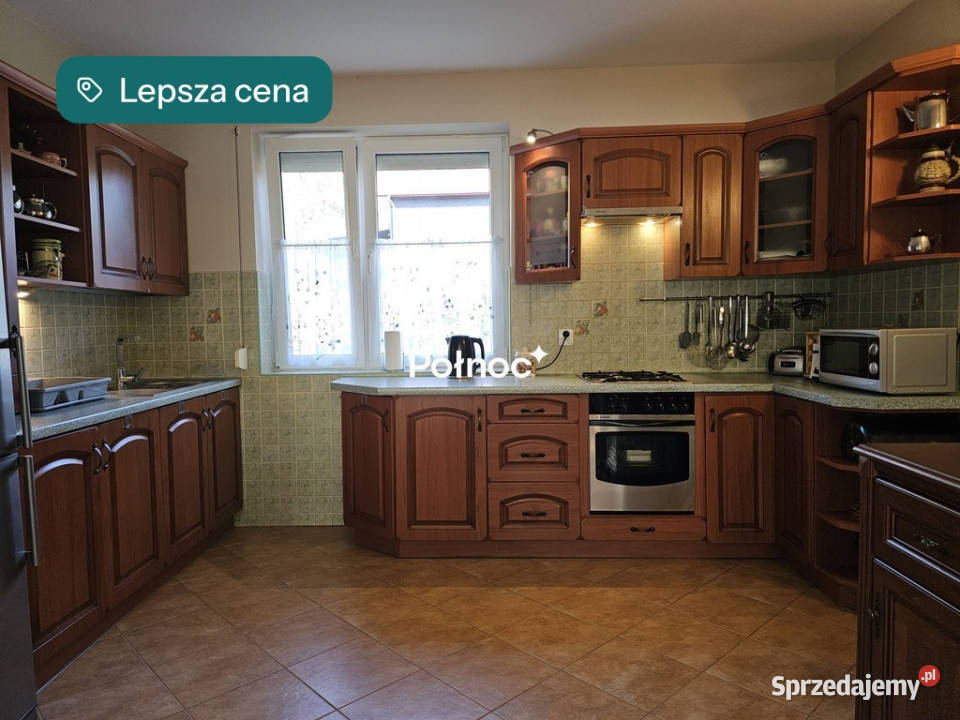 Dom wolnostojący 2135m2 Płociczno