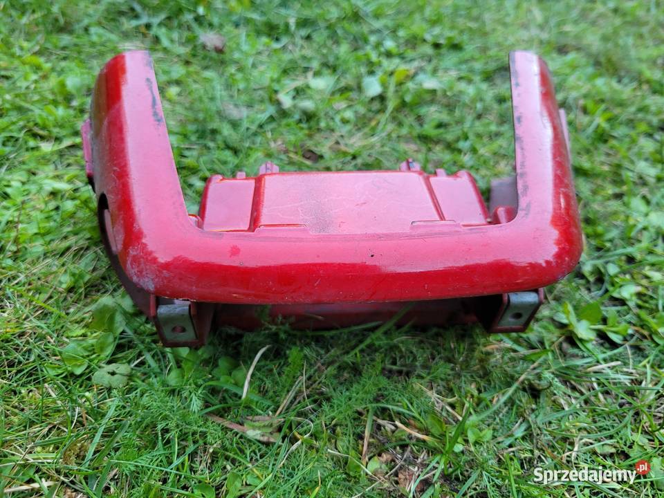 PIAGGIO FREE tyl zadupek oslona lampy Piła