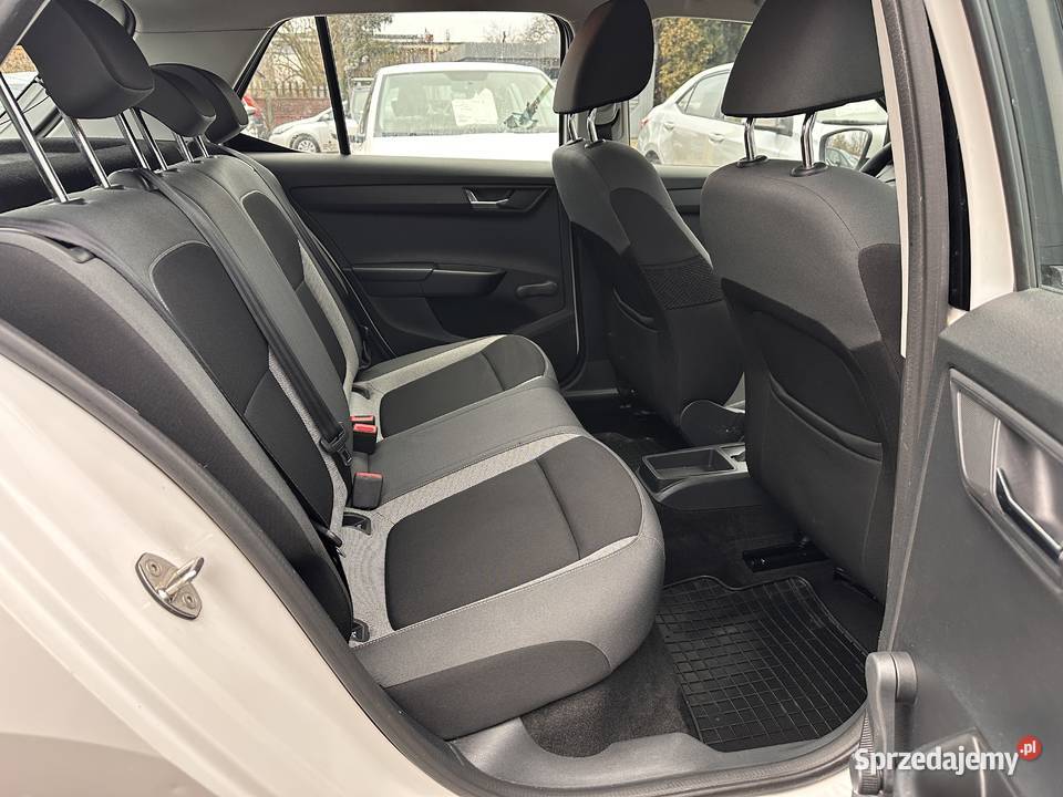 koda Fabia 12 TSI 90Faktura VAT 23Salon I Warszawa sprzedam