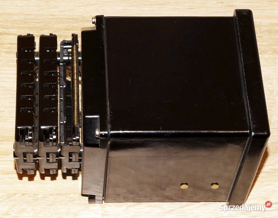 Miernik analogowy woltomierz tablicowy E40 400 Gliwice