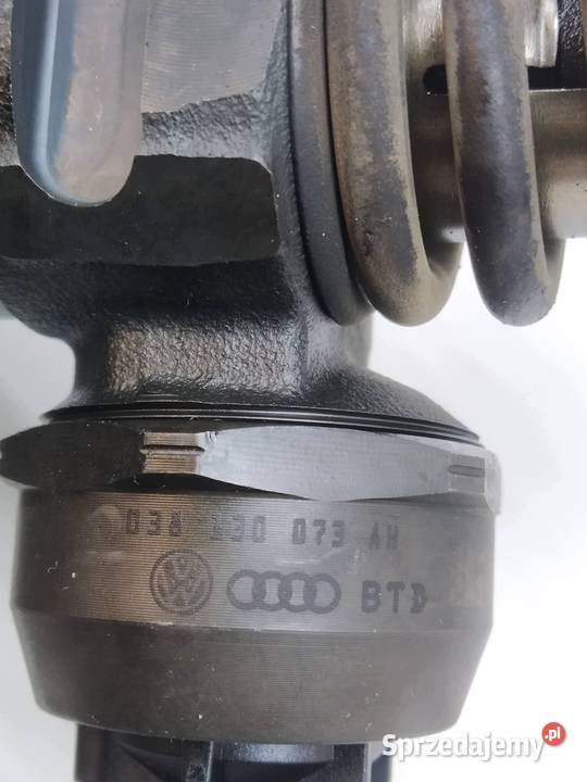 POMPOWTRYSKIWACZ 038130073AH 19 TDI VW świętokrzyskie