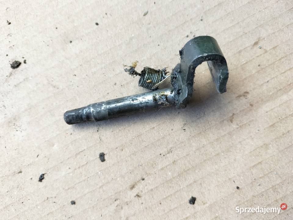 AUDI 80B3 80B4 ZABEZPIECZENIE RYGIEL FOTELA sprzedam