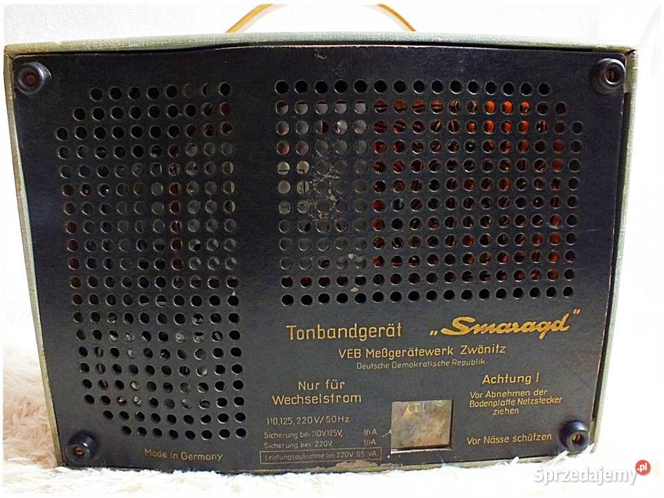 Stary magnetofon szpulowy RFT SZMARAGD Zabytek z