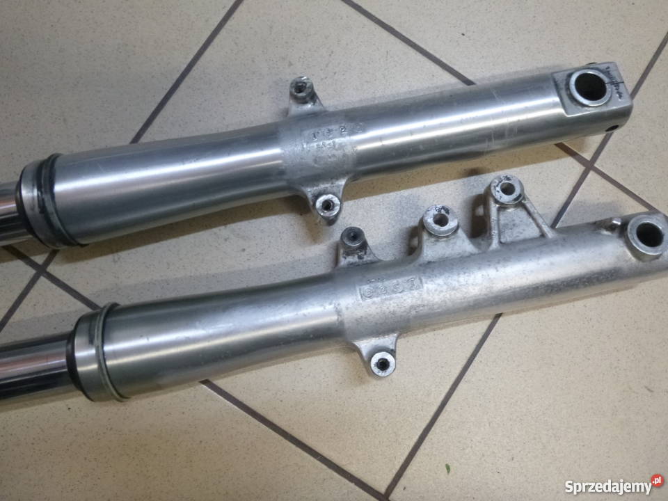 Laga prawa lewa Suzuki Volusia VL 800 Zawieszenie Jawiszowice sprzedam