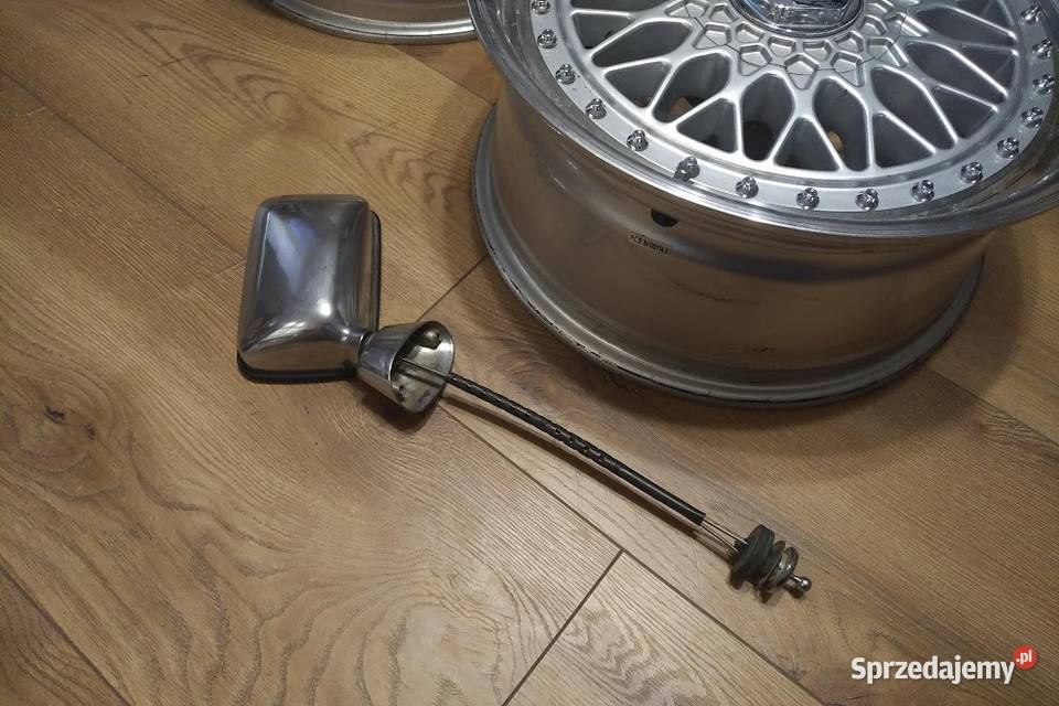 Peugeot 504 coupe lewe lusterko Sterdyń