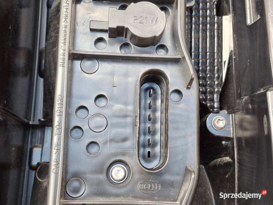 MERCEDES VITO VKLASA W447 LAMPA LEWY TYŁ LEWA Lampy tylne lubuskie Bieleń