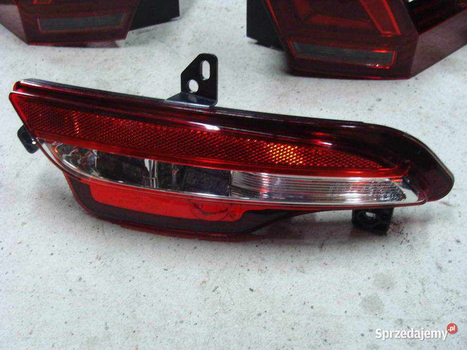 RENAULT KADJAR LIFT LAMPA LED PRAWA TYLNA Goleniów