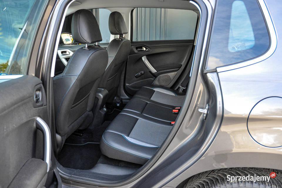 Peugeot 2008 Skóry 2015 r Bezwypadkowy nieuszkodzony dolnośląskie Wrocław sprzedam