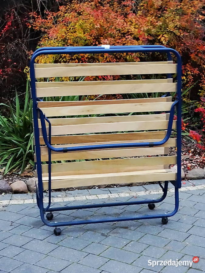 Łóżko polowe składane na kółkach do użytku Biłgoraj