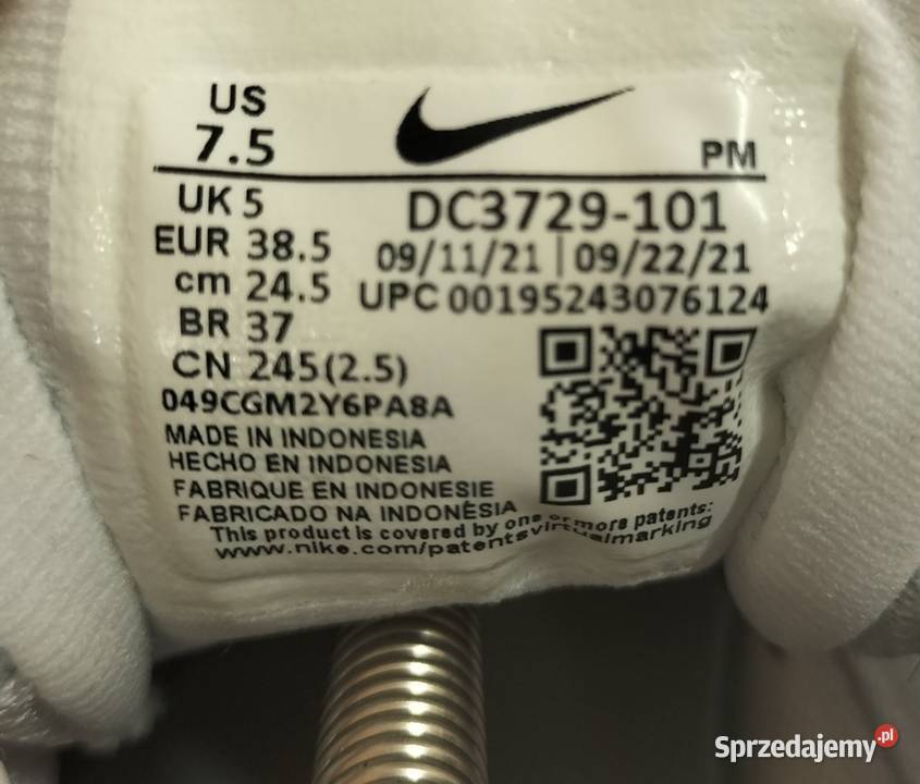 Buty damskie Sportowe Nike Revolution 6 385 Moda i Styl Wałbrzych