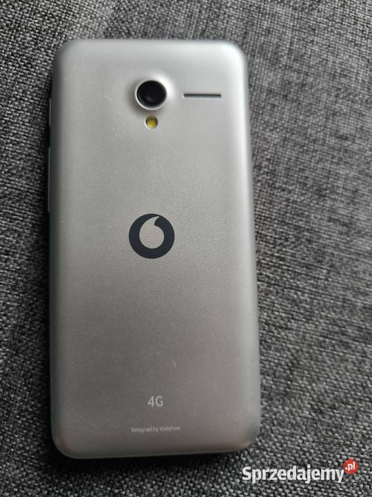 Dwa smartfonu Vodafon speed 6 plus Galaxy j5 łódzkie Radomsko