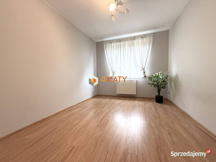 sprzedaży mieszkania Zielona Góra 734m2 Liczba pokoi 3 sprzedam