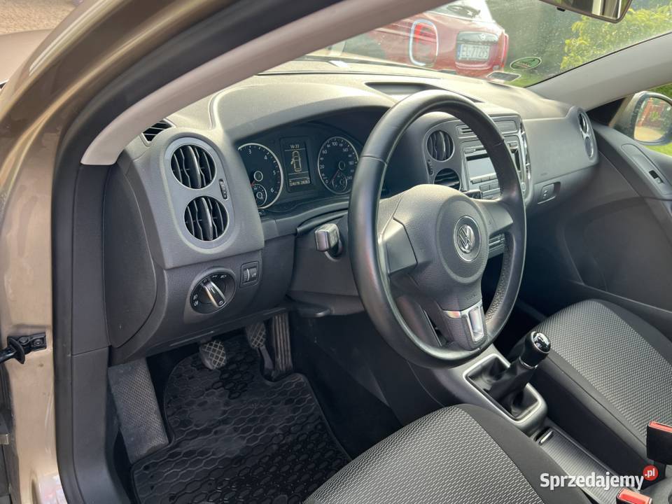 Volkswagen Tiguan 20 TDI TrendFun asystent parkowania łódzkie Piotrków Trybunalski
