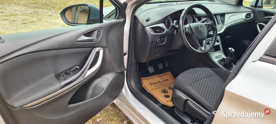 Opel Astra K Niski przebieg Oryginalny lakier Kombi Astra Olsztyn