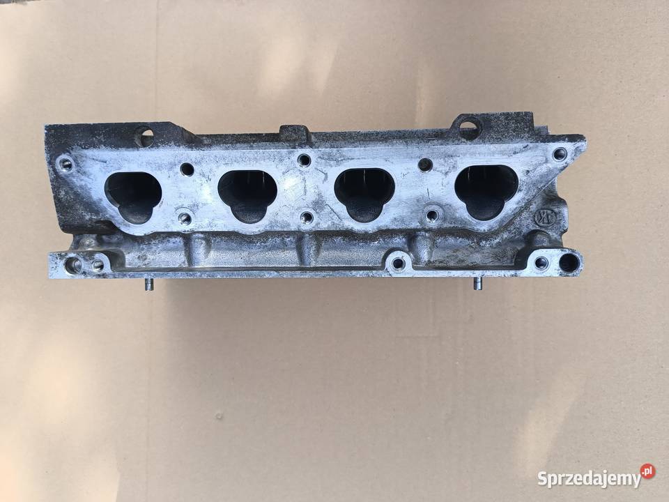Głowica silnika skoda VW golf seat 14 16V Głowice cylindrów Głowno