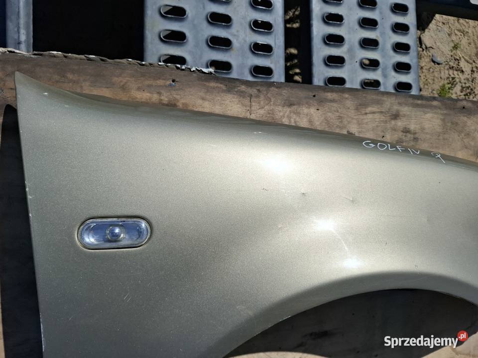 Błotnik Prawy Przód Volkswagen Golf IV 4 Wisznice