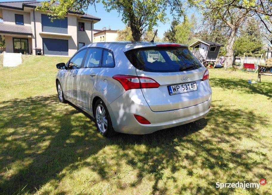 Hyundai i30 II 16 CRDi Premium gniazdo USB i30 śląskie Strzyżowice