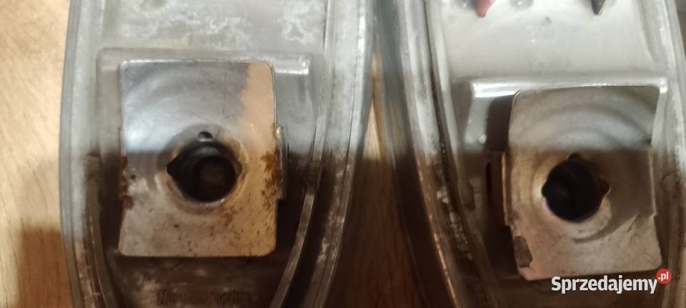 tylne lampy i korbki do szyb wartburg 311 Ostrów Wielkopolski sprzedam