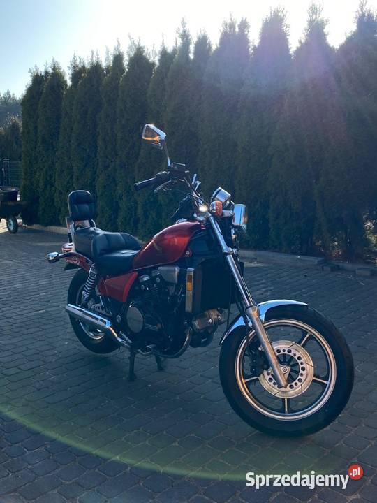 Honda VF 700C Magna Kołaczkowo