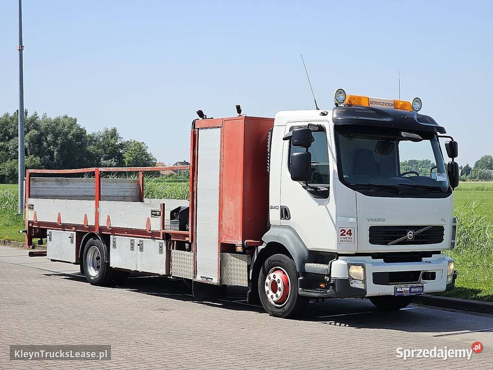 Volvo FL 24012 MANUAL HIAB 033T skrzyniowy 4x2 pomorskie