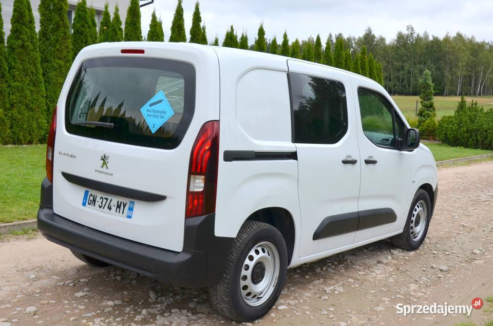 Peugeot Partner Super stan Tablet Nawigacja klimatyzacja Turek sprzedam