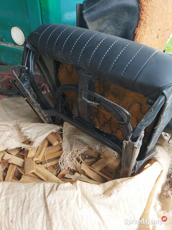 Fotele fiat126p opolskie Grodków sprzedam