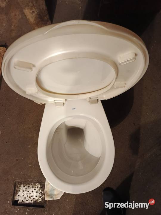 WC sedes ceramiczny koło Mieroszów