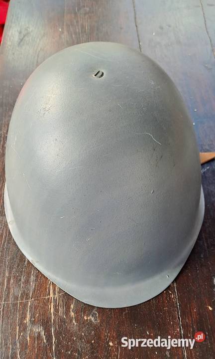 Hełm z czasów PRL dolnośląskie Piotrowice Małe