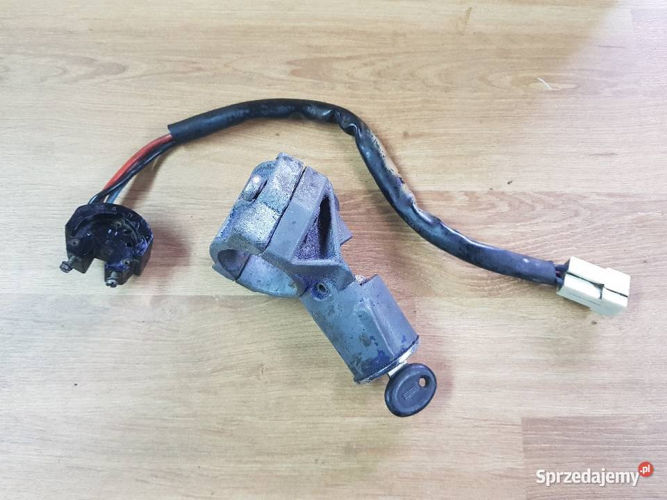 Stacyjka z kostką Fiat 126p na linkę stary typ Łask sprzedam