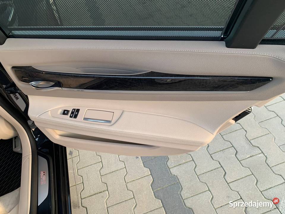 Wynajem BMW 7 do ślubu i na wesele Rzeszów