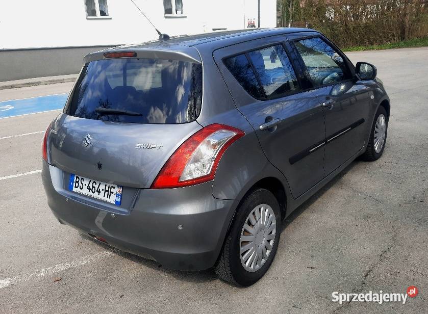 Suzuki Swift 1294 Klima Premium PDC