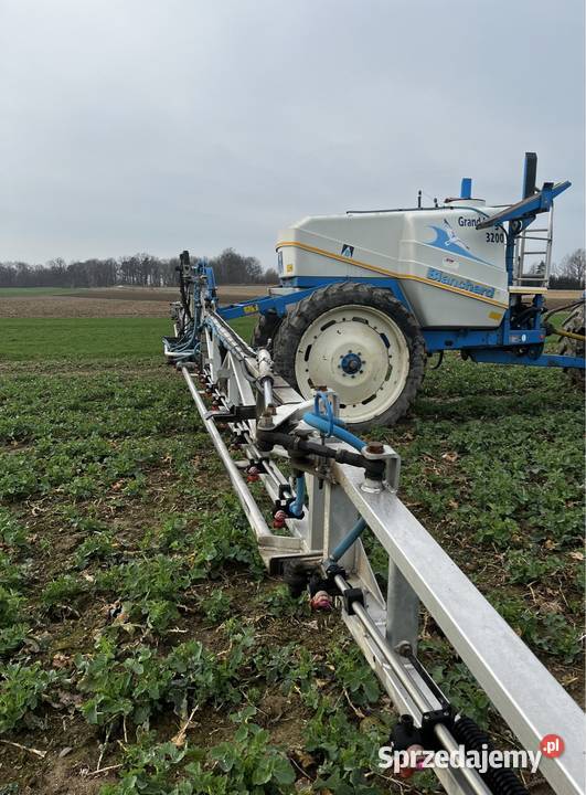 Opryskiwacz BLANCHARD GRAND LARGE 3000 l 21 m Brzeg sprzedam