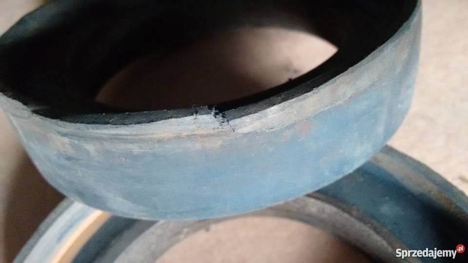 Mercedes 123 gumy sprezyn tył487 Części Stalowa Wola