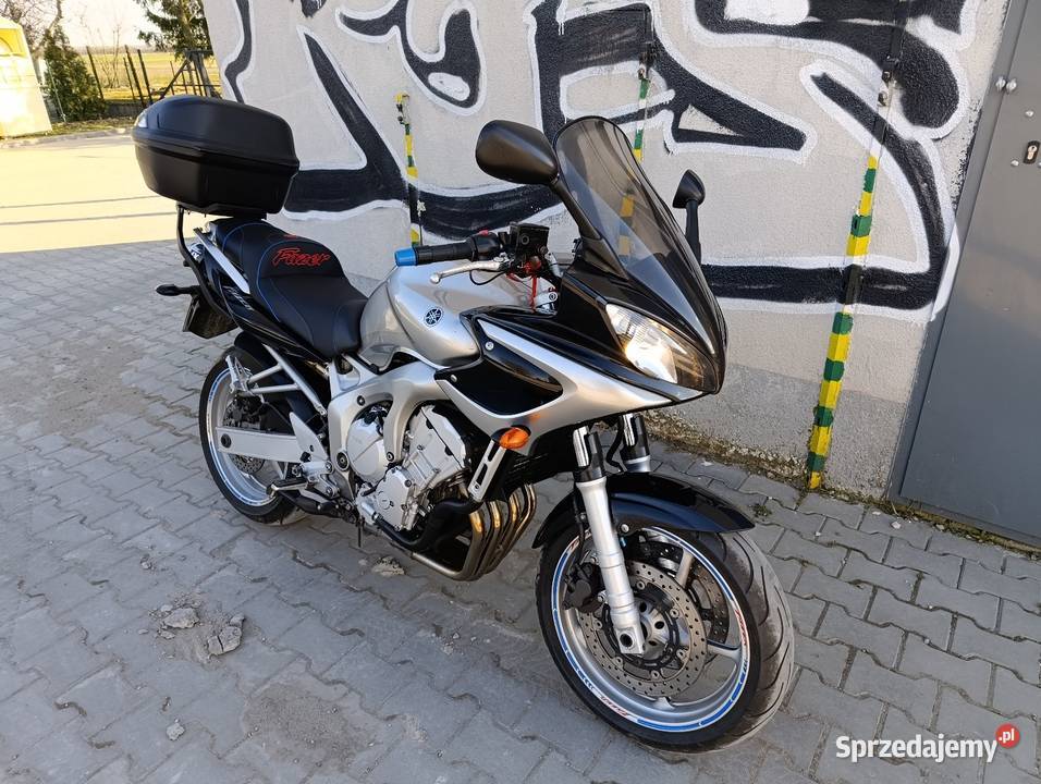 Zadbana Yamaha FZ6 Grzane Manetki Kufer Dodatki kufry Będków-Kolonia