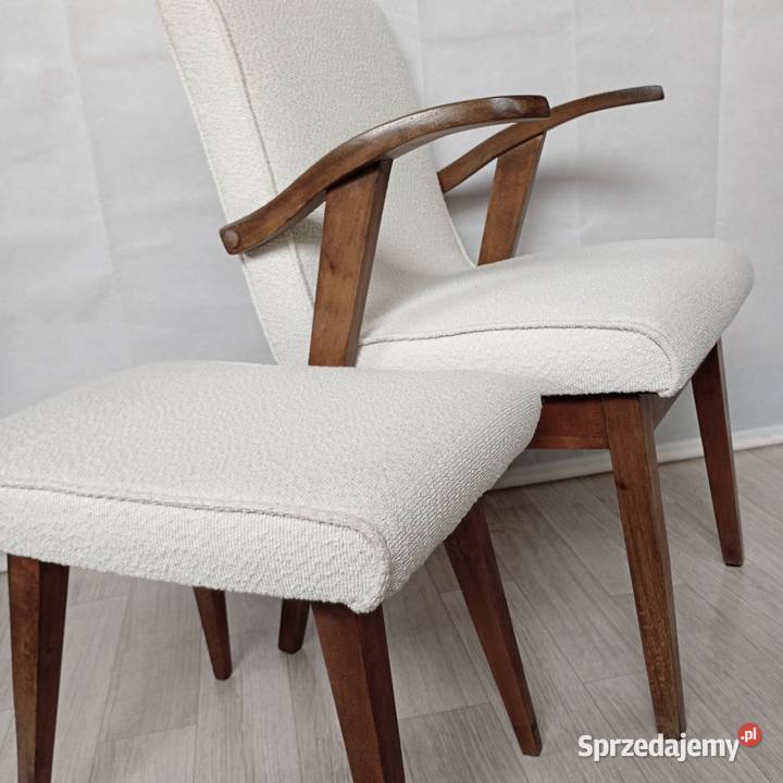 Fotel typ 300 123 M Puchała PRL z podnóżkiem Antyki, Sztuka, Kolekcje Puszczykowo