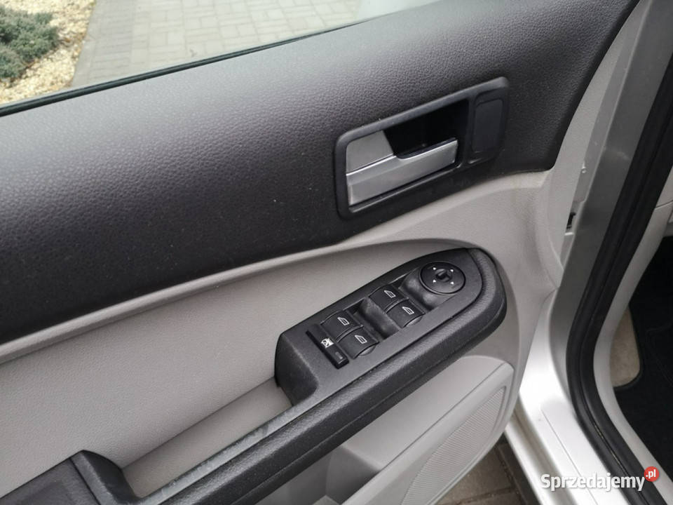 Ford C 18 16 V 125 Klimatyzacja Isofix Alu 16 C-MAX Strzegom