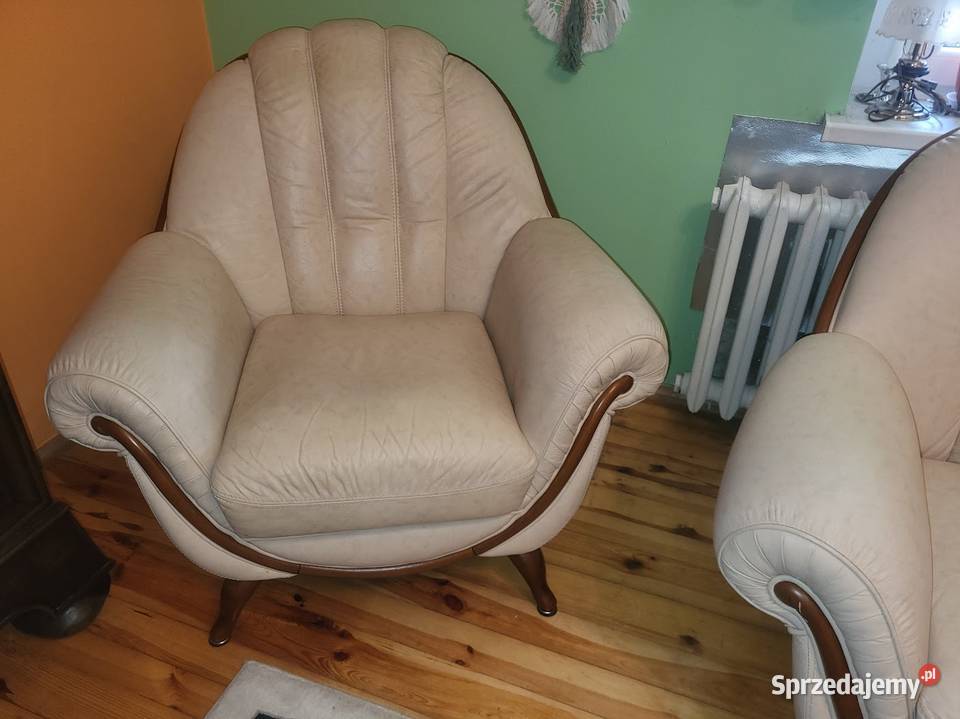 ładny komplet wypoczynkowy włoski ze skóry kujawsko-pomorskie Sypniewo