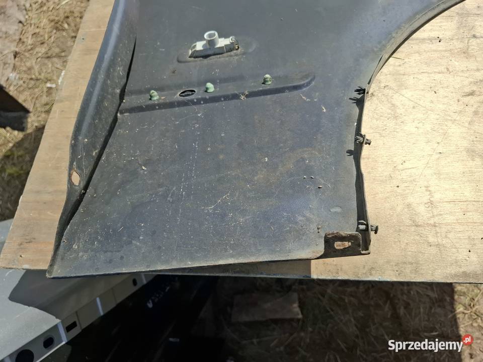 Błotnik Lewy Bmw E46 Lift Wisznice