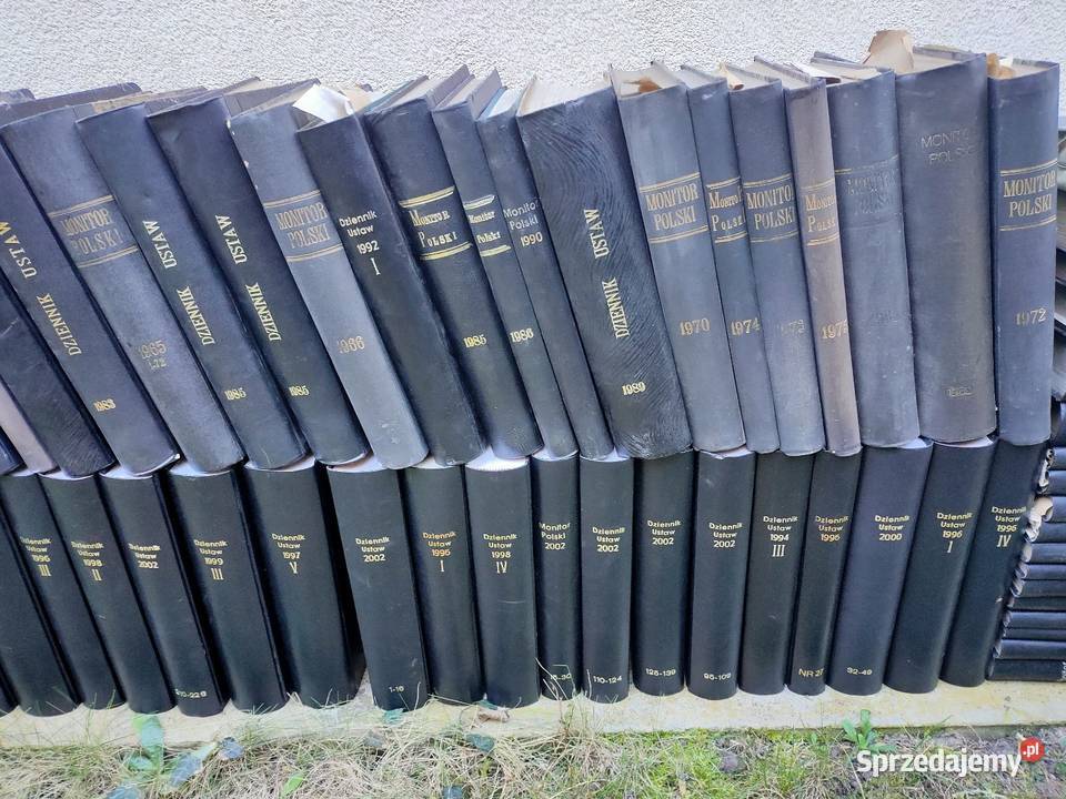 Duży zestaw oprawionych Dzienników Ustaw i