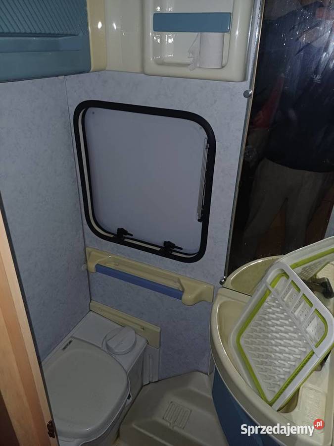 Przyczepa kempingowa z przedsionkiem Tarnobrzeg