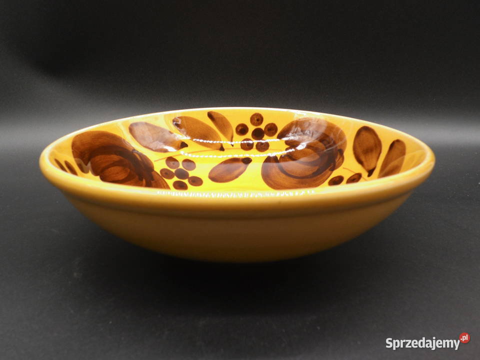 Ceramiczna miska z okresu NRD należąca do serii wielkopolskie Raszków