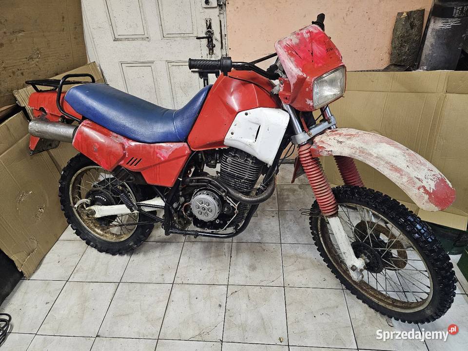 Cagiva Ala Rossa 350 części koło bak siedzenie Jelenia Góra