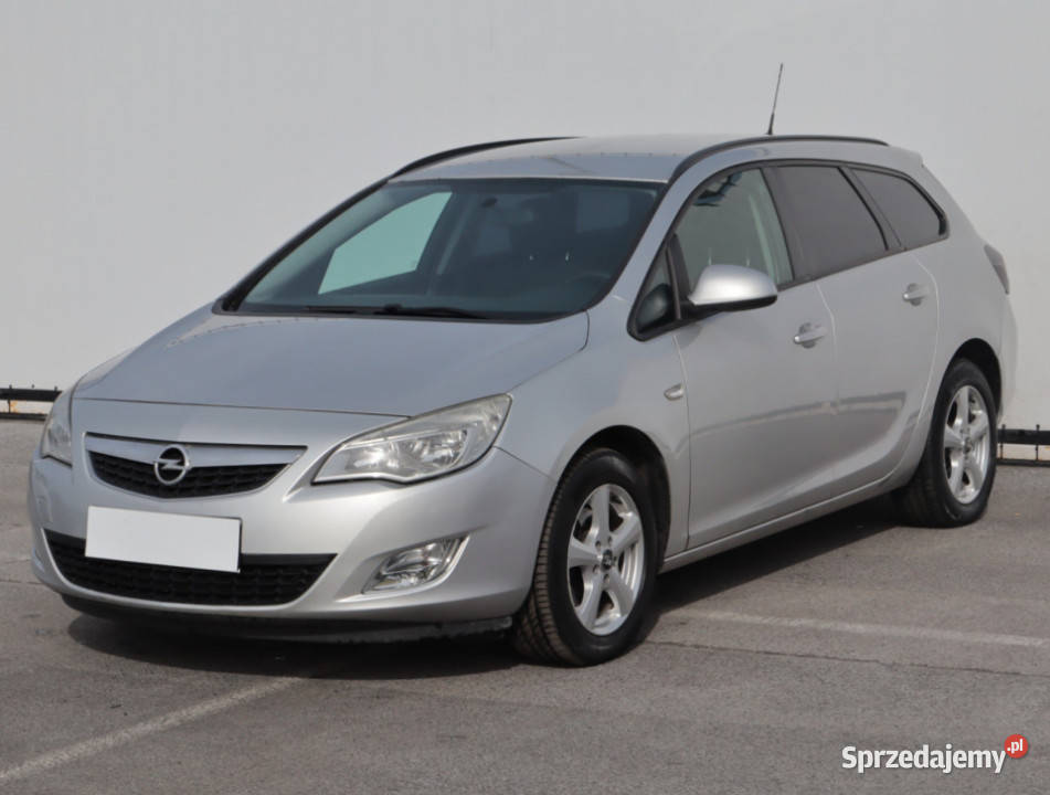 Opel Astra 17 CDTI Rok produkcji 2012 Lublin