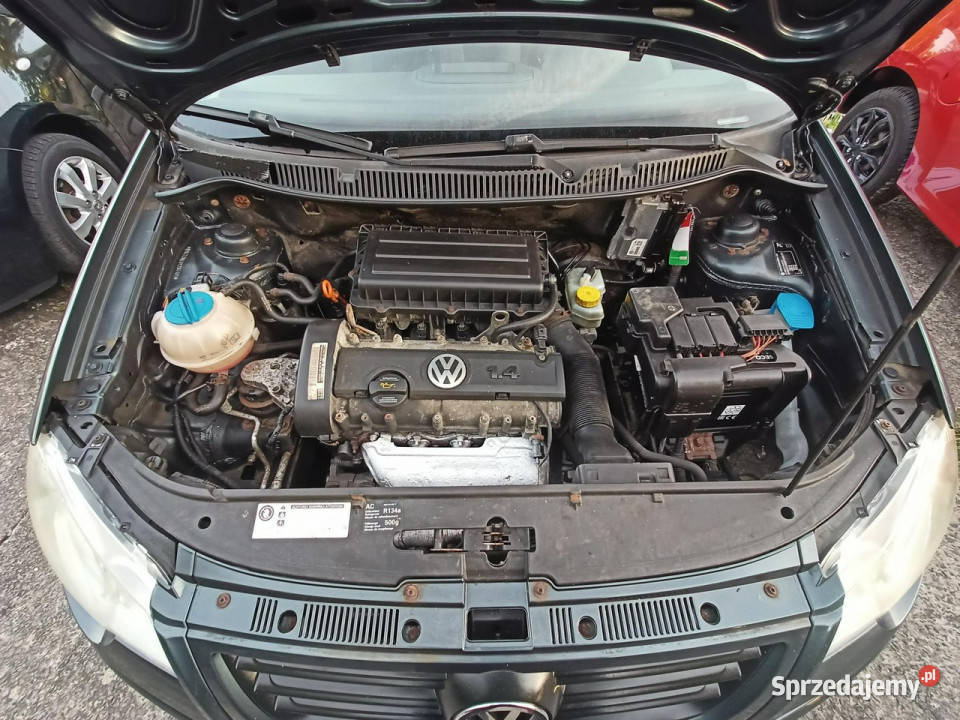 Volkswagen Polo POLO facelift 14 MPI piękne serwisowany w ASO Tomaszów Mazowiecki sprzedam