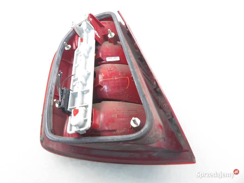 LAMPA PRAWA TYLNA SKODA FABIA I 6Y6945112C