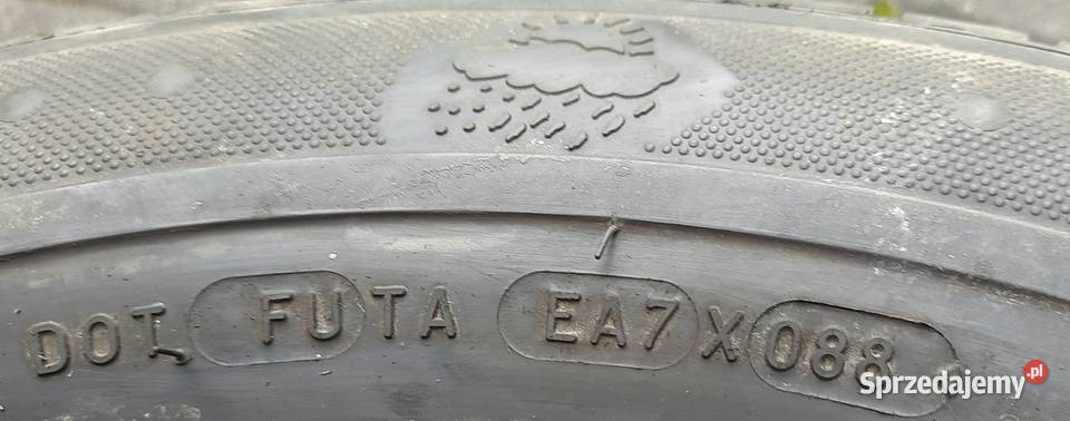 Koło zapasowe Opla Vecta B firmy MICHELIN Raciborowice