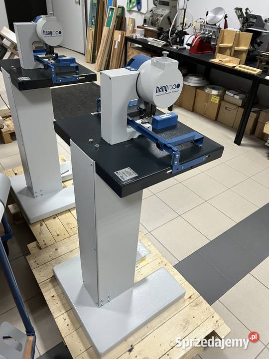 Nitownica Hang 10220 postument